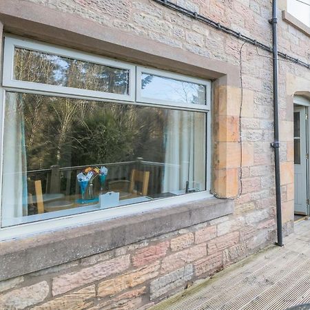 Host & Stay - Daisy Cottage Bamburgh Bagian luar foto
