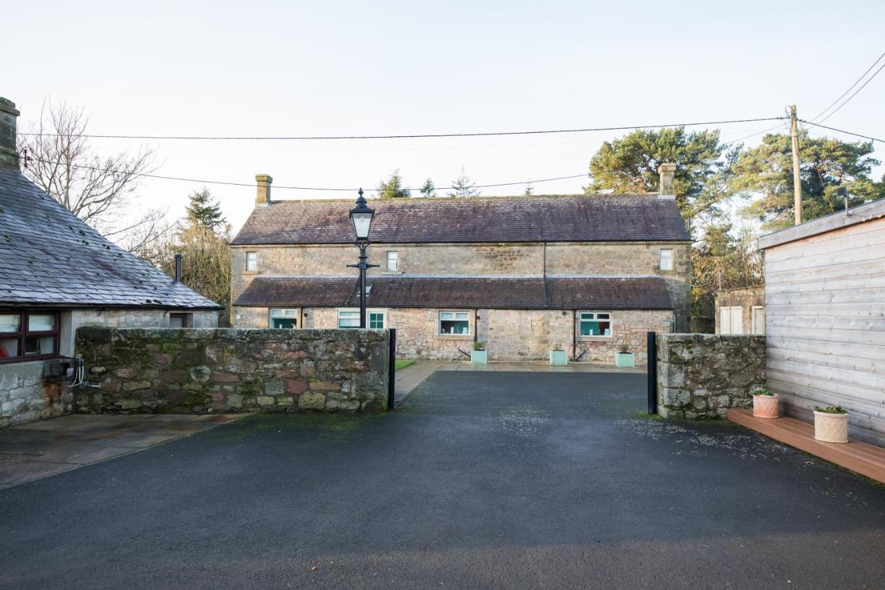 Host & Stay - Daisy Cottage Bamburgh Bagian luar foto